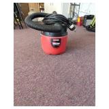 Craftsman Clean n Carry 2 Gal Wet/Dry Vac