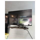 Samsung 32in LED TV with Remote