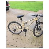Huffy Outlier Mountain Bike, 21-Speed