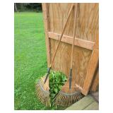 Wooden Handle Leaf Rakes