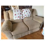 Reclining Loveseat with Seatwear