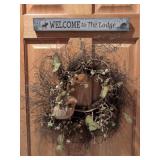 Wreath With Owl Decor and 16" Welcome Sign