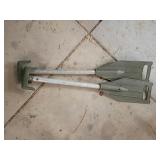 Military-Style Collapsible Oars