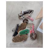 Grooming Tools and Clipper