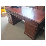 Wooden Desk with 7 Drawers, 32x68x31 Inches