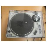 Technics SL-1200MK2 Turntable, Detached Lid,