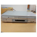 Sony SLV-D300P DVD VHS Combo Player Recorder