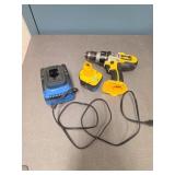 DeWalt DCD910 12V XRP Cordless Drill Set