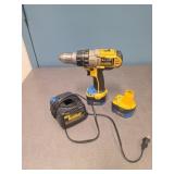 DeWalt DCD910 Cordless Drill with Charger