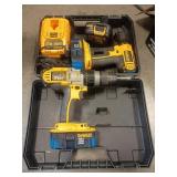 DEWALT 18V Cordless Drill Set with Case