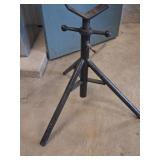 Heavy Duty Adjustable Pipe Stand