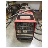 Lincoln Electric Invertec V300-PRO Welder