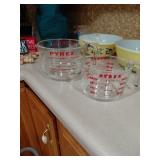 PYREX Glass Measuring Cups Set 2 Pieces