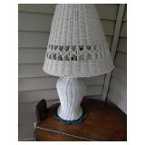 White Wicker Table Lamp With Shade