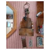 Wood Wall Organizer With Brass Key Set