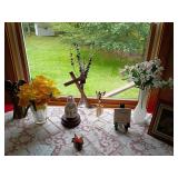 Decorative Religious and Floral Display Items