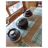 RRP Co. Roseville Ohio Brown Crock Set USA