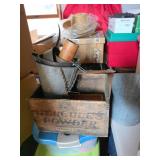 Hercules Powder Crate With Metal Scoops Set