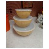 Williams-Sonoma 2013 Mixing Bowl Set w/ Lids