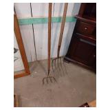 Vintage Farm Pitchforks, 2 Pieces