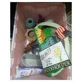 Decorative Home and Garden Items Lot