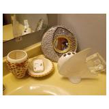 Bathroom Decor Lot With Sea Motifs