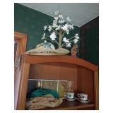 Decor, Two Straw Hats & Umbrella Assortment
