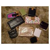 10 Wallets And Small Pouches
