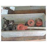 Pipe Threader Tool Set w/Dies