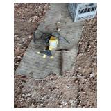 Garden Seeder, Hoe, Utility Light Lot