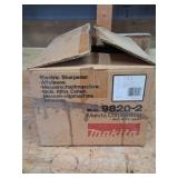 Makita 9820-2 Electric Sharpener in Box