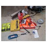 Lot: Electrical Parts & Hand Tools