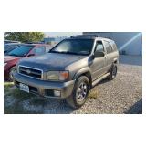2001 Nissan Pathfinder