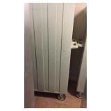 Cambro w/ Wheels