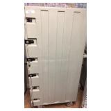 Cambro w/ wheels