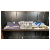 Vintage MLB Milwaukee Brewers Shirts