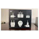 Apple World Traveler Adapter Kit
