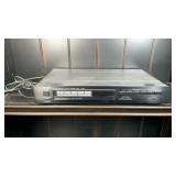 Yamaha T-500 AM/FM Stereo Tuner