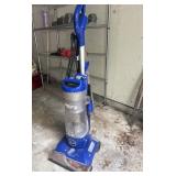 Hoover Windtunnel Canister Vacuum