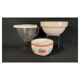 Vintage Mixing Bowls & Pampered Chef Batter Bowl