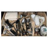 Assorted Kitchen Items
