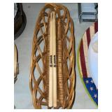 BASKET & DRUMSTICKS BASKET & DRUMSTICKS