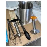 KITCHEN UTENSILS KITCHEN UTENSILS