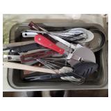Lot Of Kitchen Spatula Accessories Lot Of Kitchen Spatula Accessories