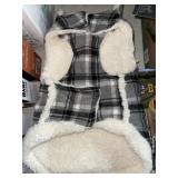 PET VEST SIZE LARGE PET VEST SIZE LARGE
