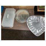 KITCHEN UTENSILS & BAKING PANS KITCHEN UTENSILS & BAKING PANS