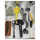 KITCHEN UTENSILS KITCHEN UTENSILS