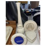 FIVE PIECE VASES & PICTURE FRAME SET FIVE PIECE VASES & PICTURE FRAME SET