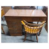Ethan Allen - Writers Vintage Solid Desk W/Chair Ethan Allen - Writers Vintage Solid Desk W/Chair