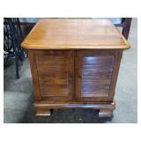 Solid 1900's - End Table Cabinet Solid 1900's - End Table Cabinet